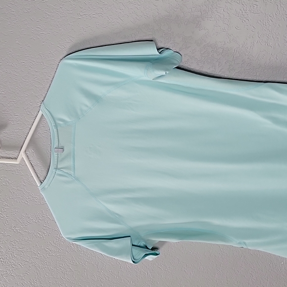 Nike Dri-Fit Light Blue Shortsleeve Teeshirt - Picture 6 of 8